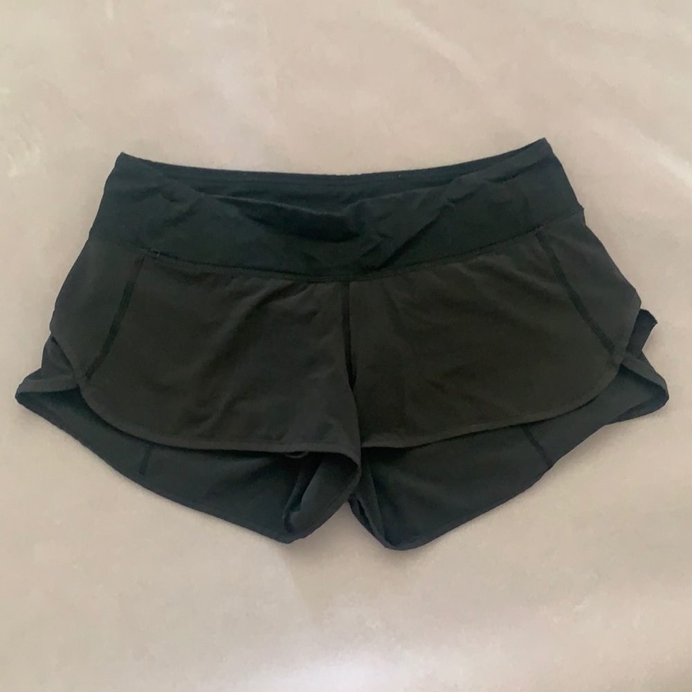 Black Lululemon running shorts